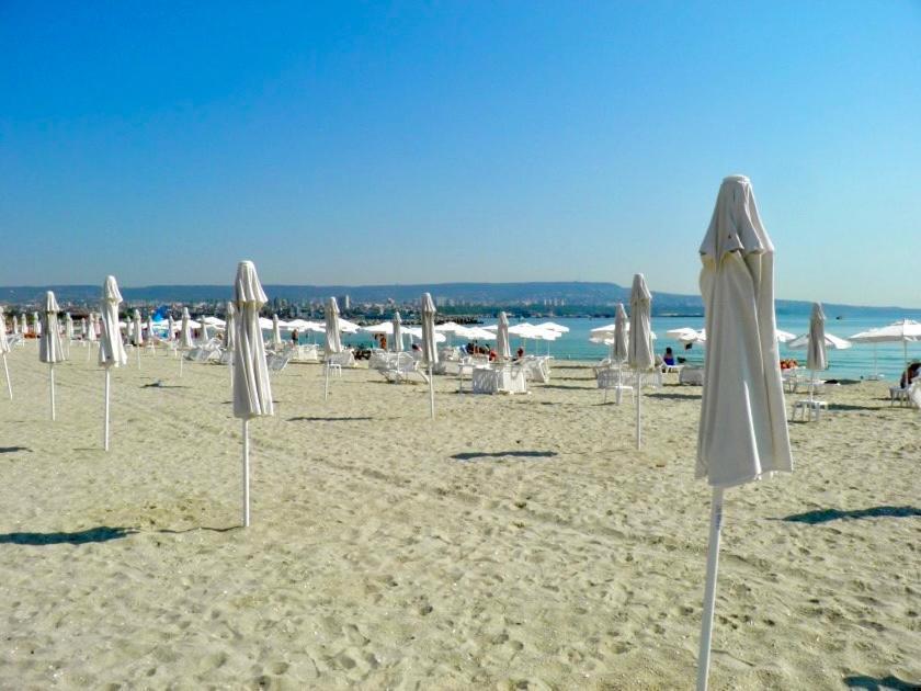 Black Sea Studio Varna Extérieur photo